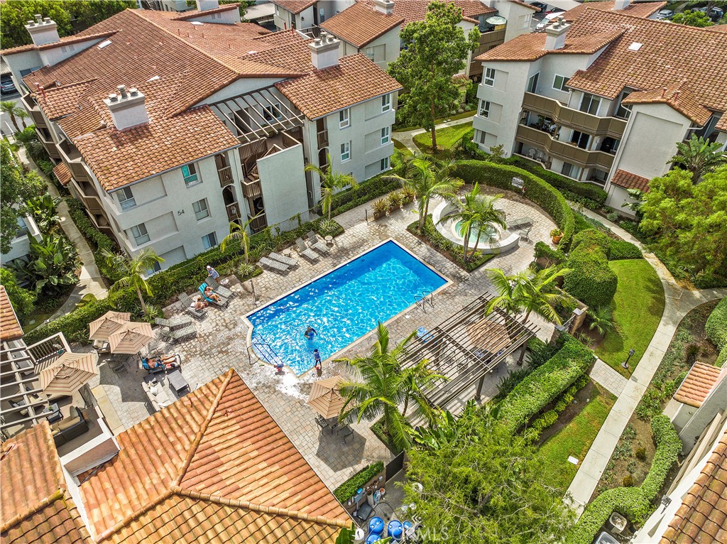 68 c Corniche Drive C