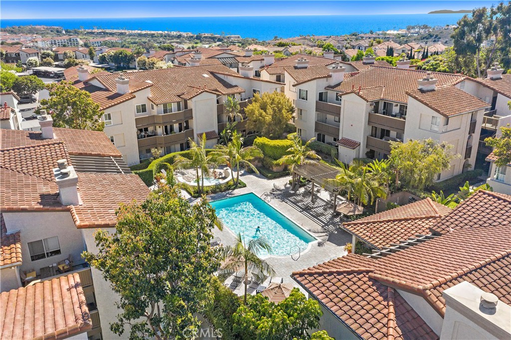 68 c Corniche Drive C