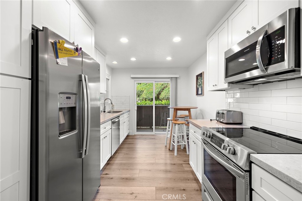 68 c Corniche Drive C