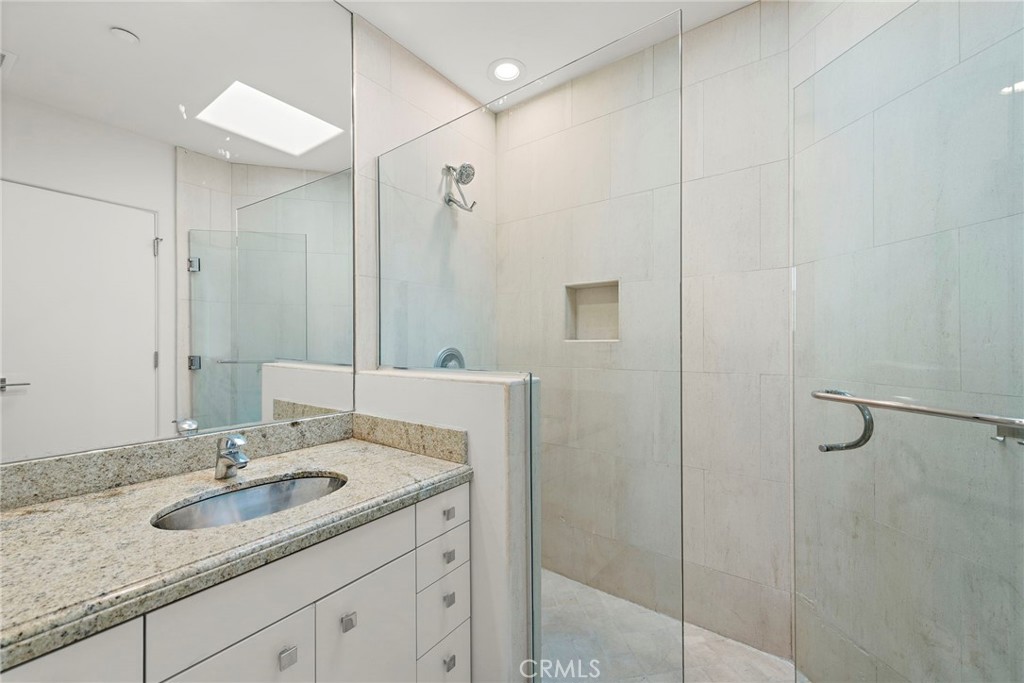 715 Ocean Front