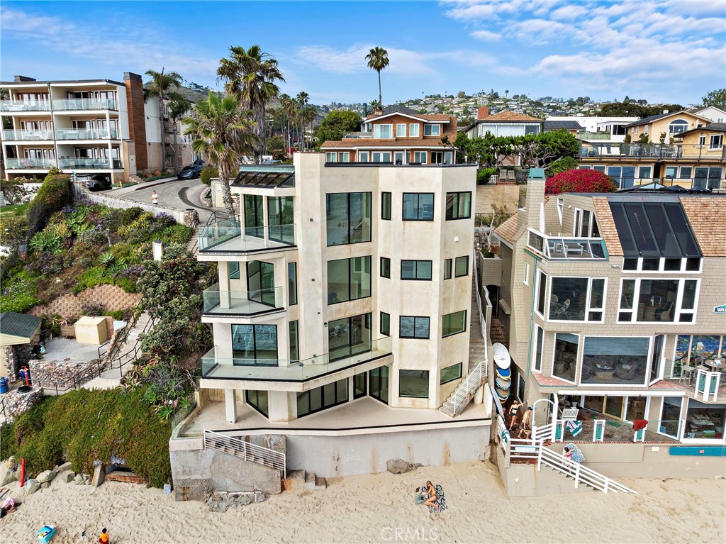 715 Ocean Front