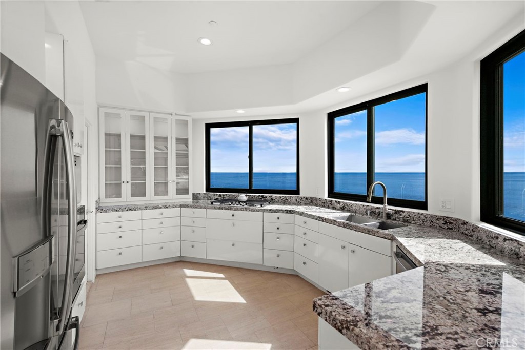 715 Ocean Front