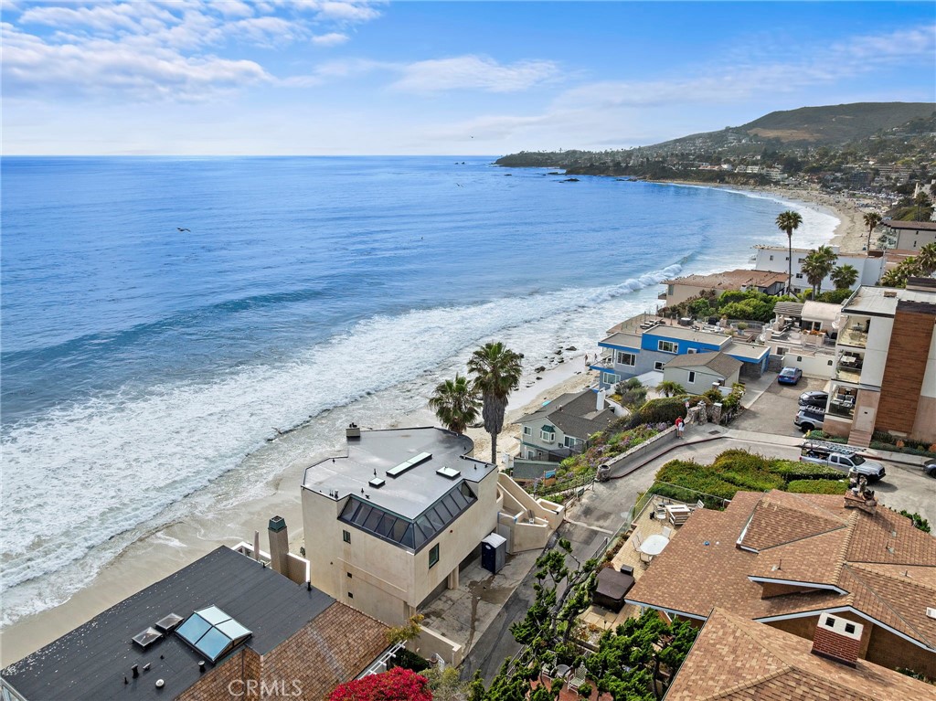 715 Ocean Front