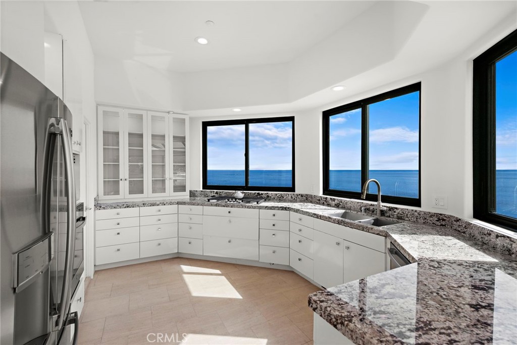 715 Ocean Front
