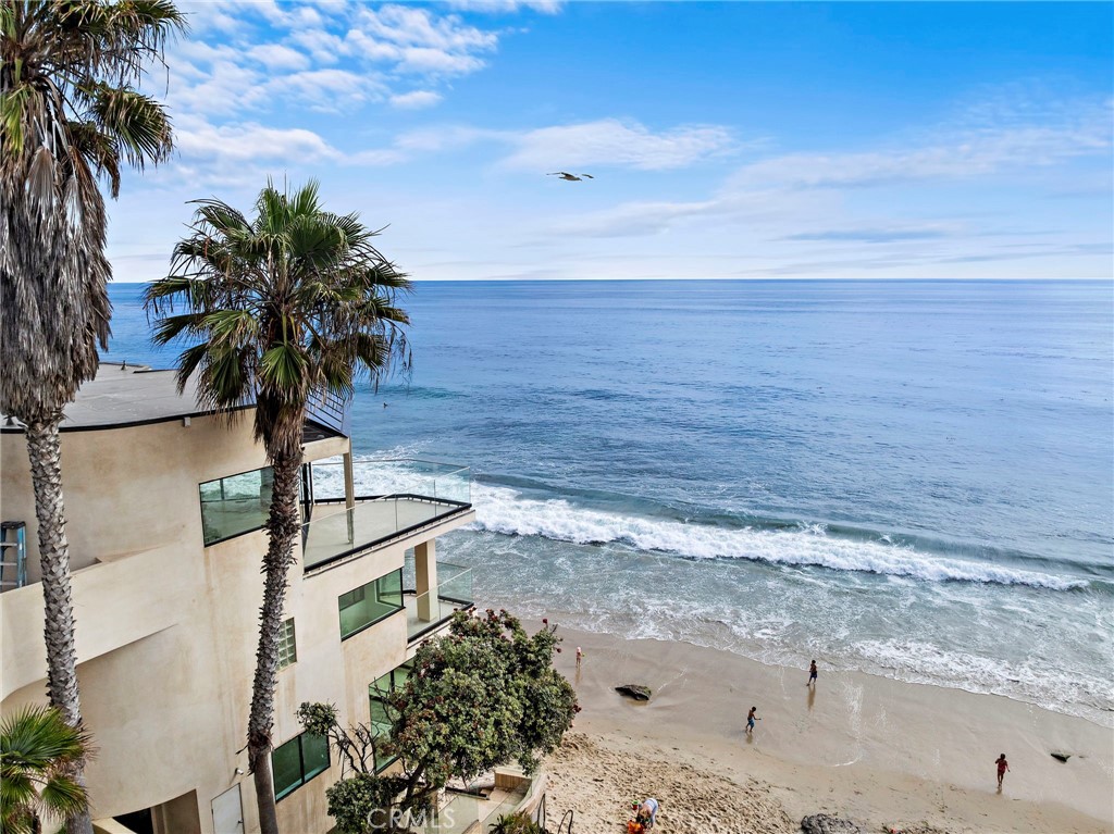 715 Ocean Front