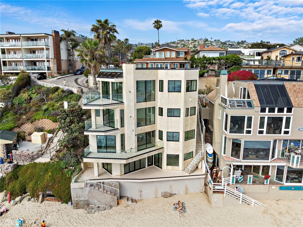 715 Ocean Front