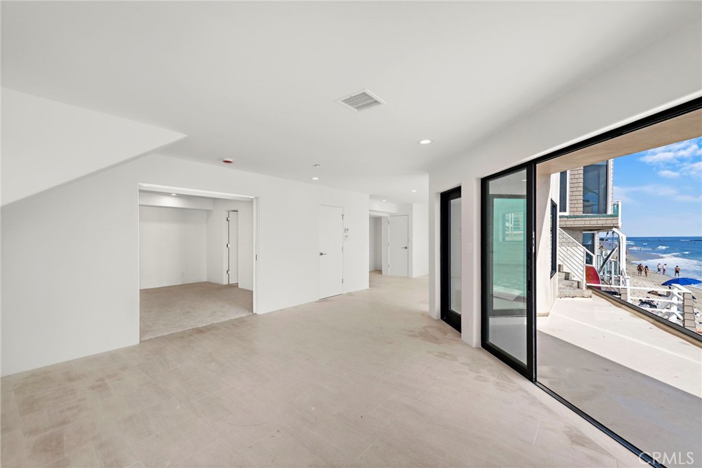 715 Ocean Front