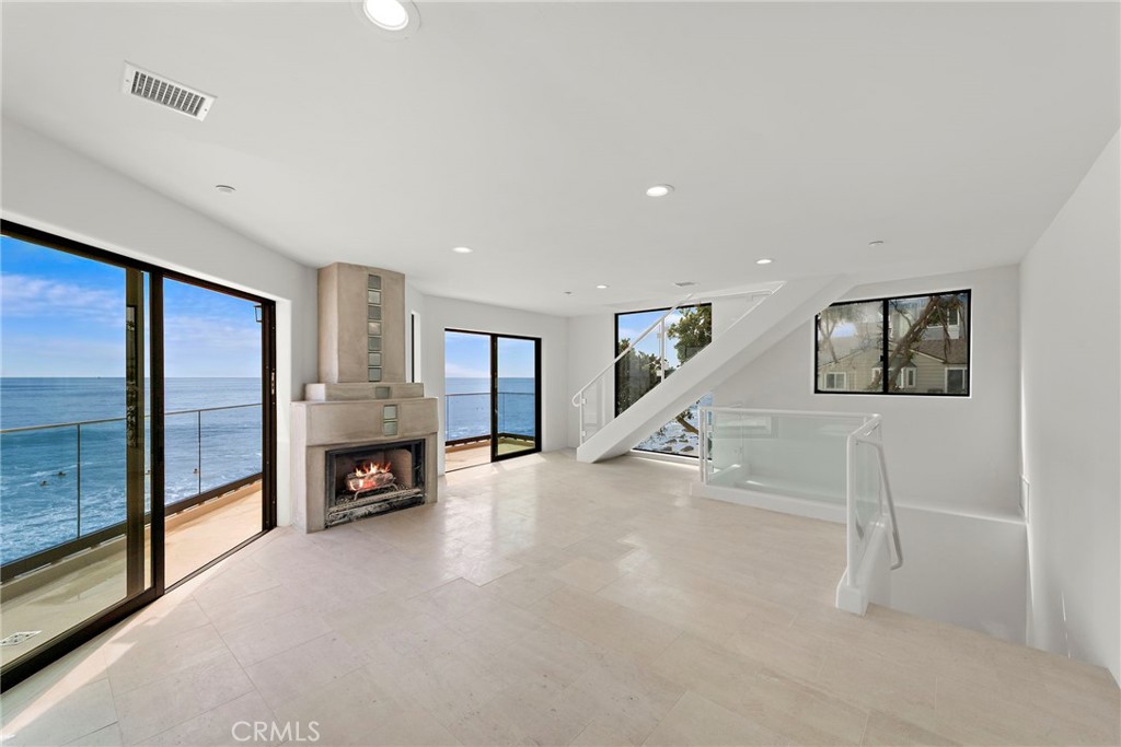 715 Ocean Front