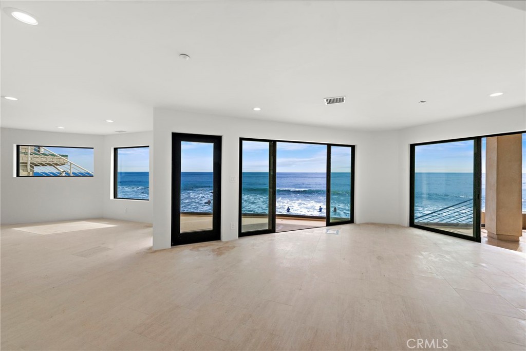 715 Ocean Front