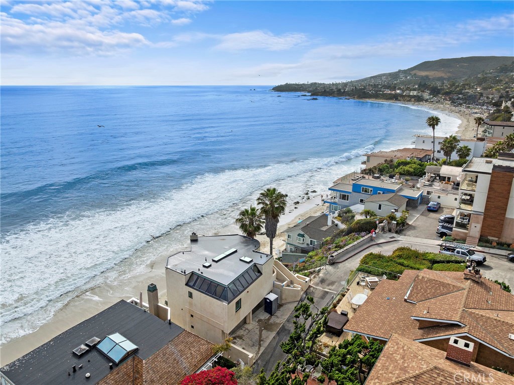 715 Ocean Front