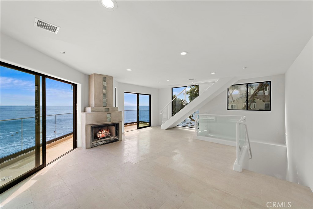 715 Ocean Front