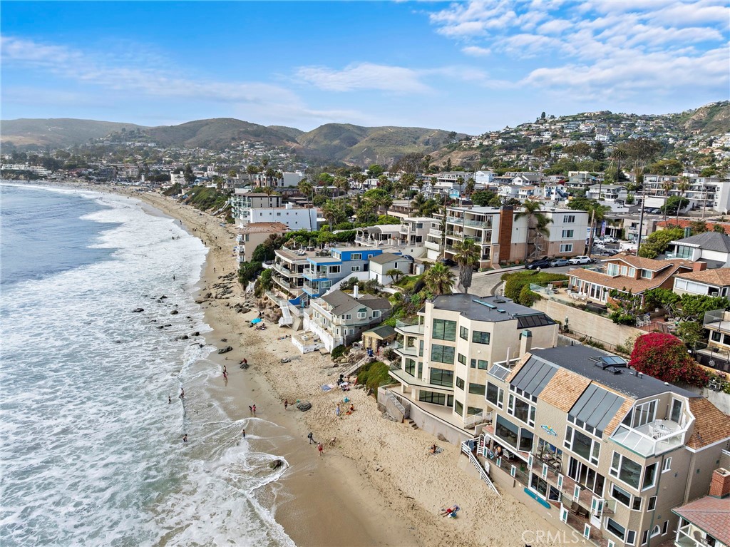 715 Ocean Front
