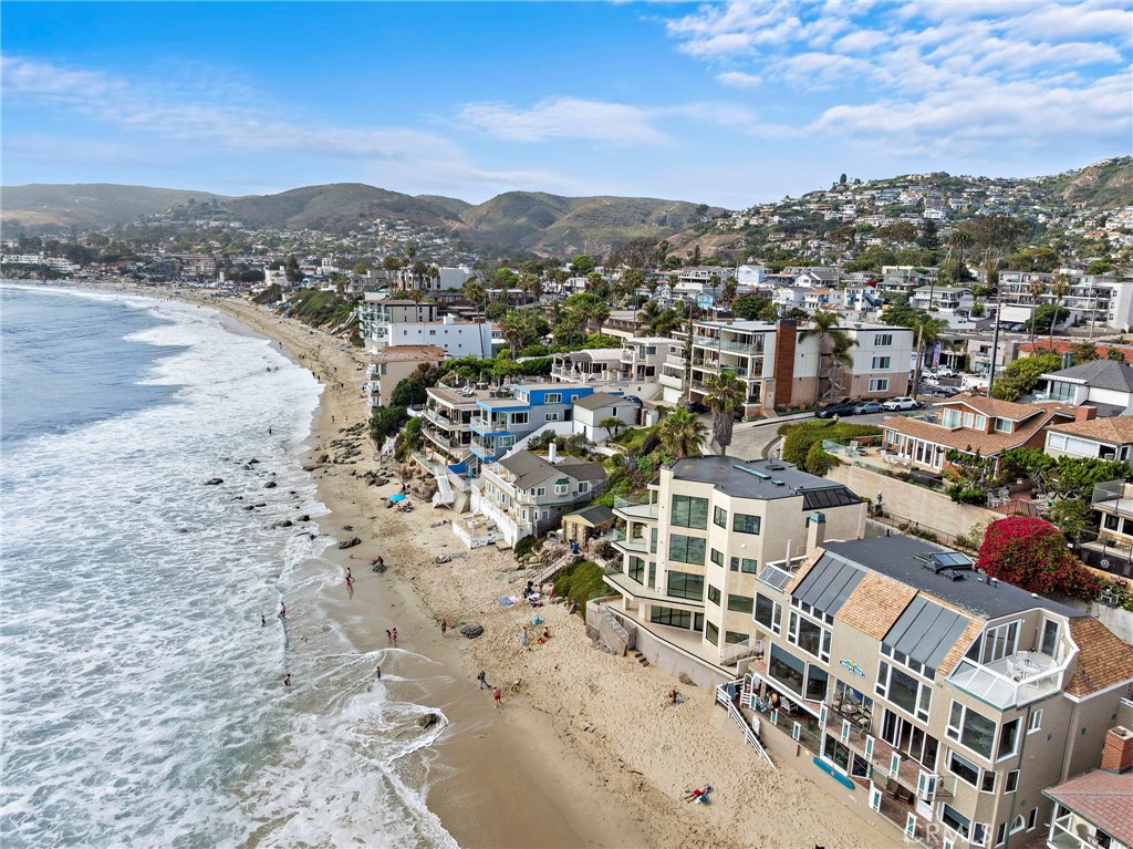 715 Ocean Front