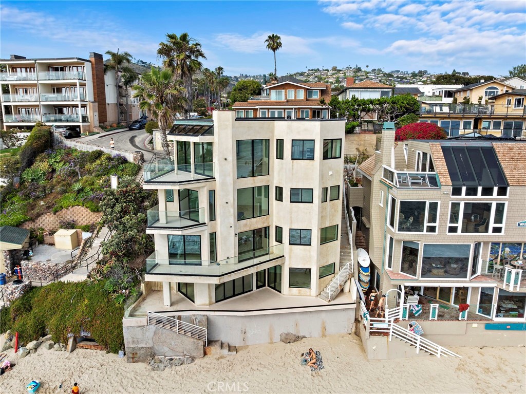 715 Ocean Front