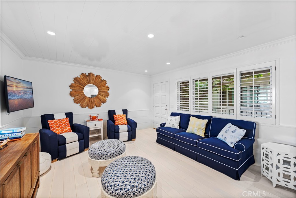 2175 S Coast 13