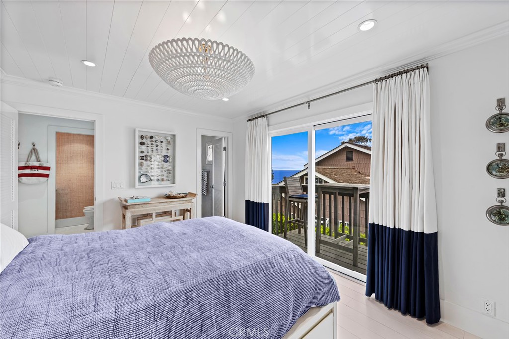 2175 S Coast 13