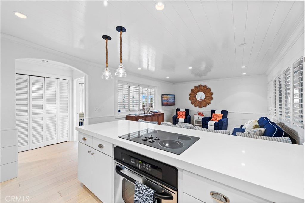 2175 S Coast 13