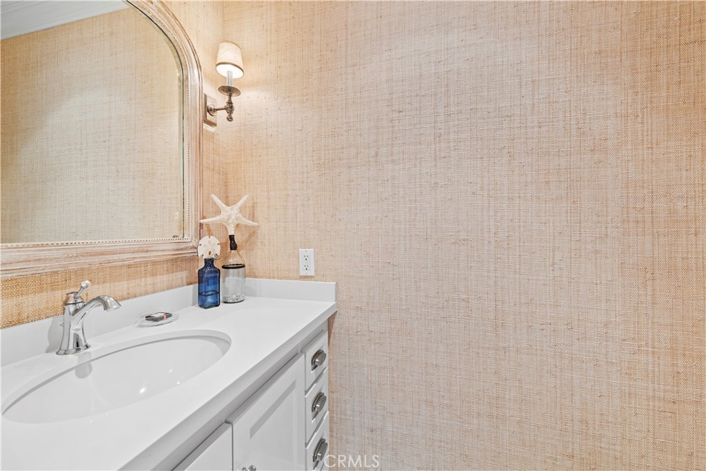 2175 S Coast 13