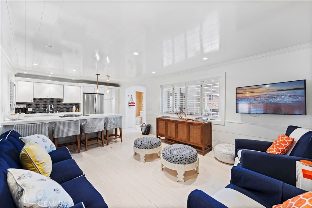 2175 S Coast 13