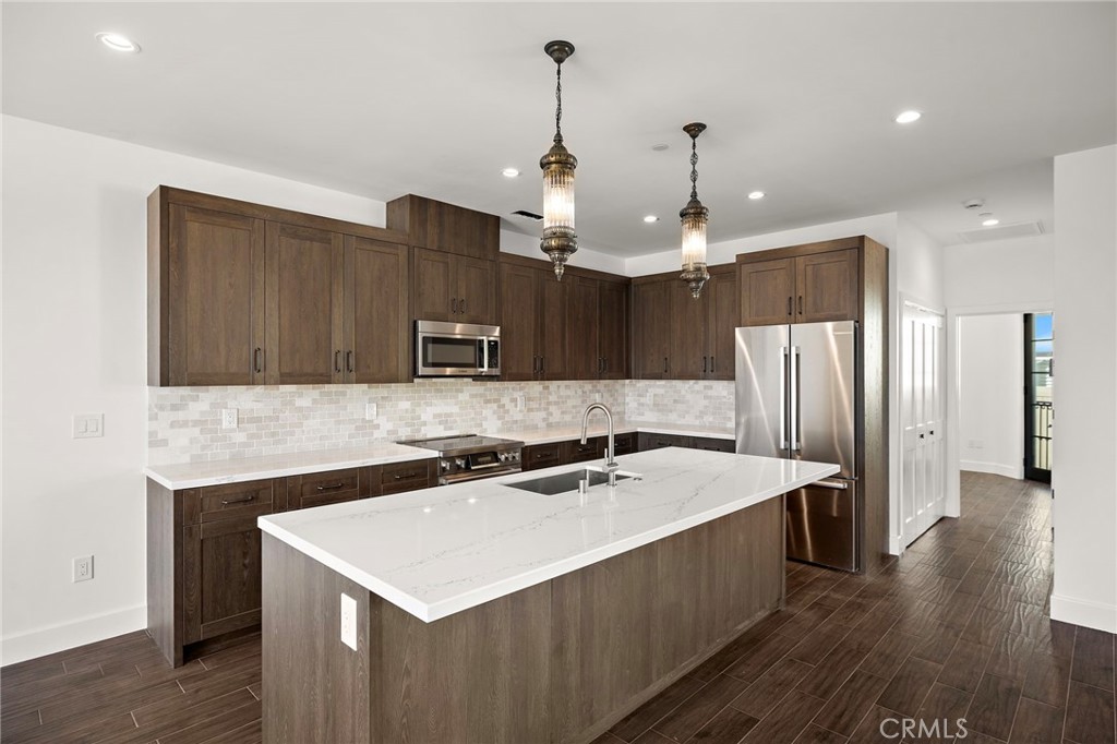 34191 San Mareno B