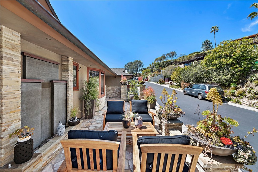 612 Allview Place