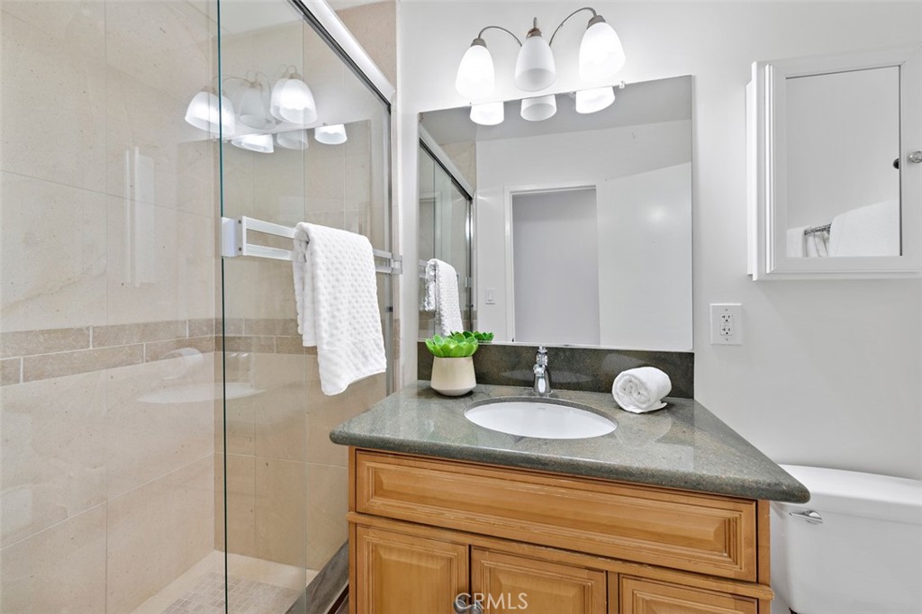 150 Cleo Street 2