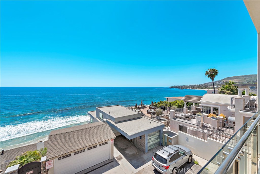 150 Cleo Street 2
