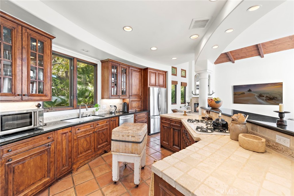 1280 Morningside Drive