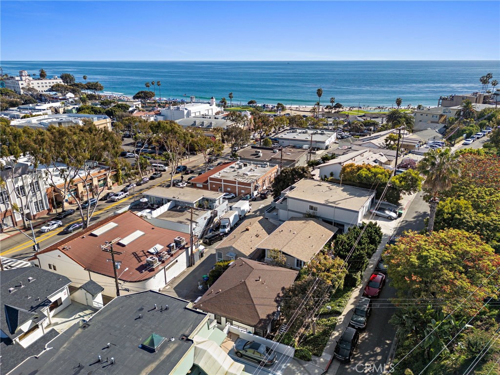 189 Lower Cliff Drive