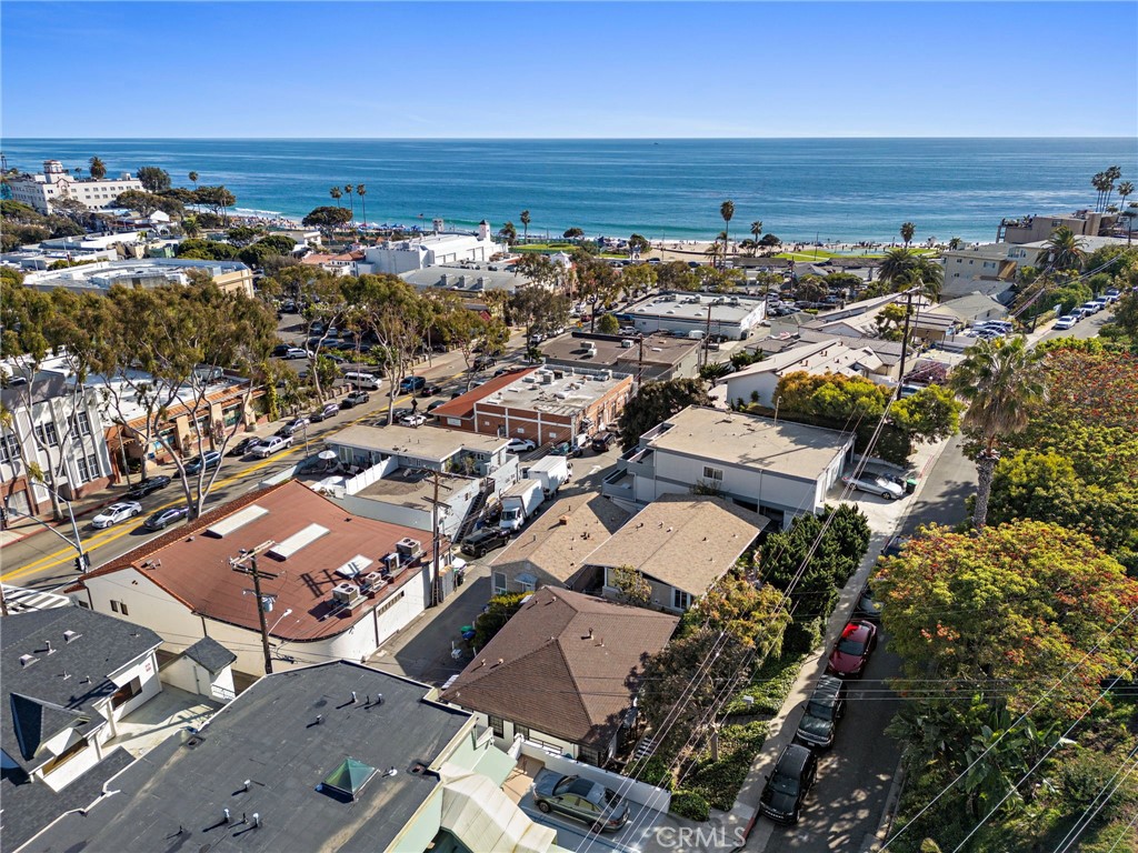 189 Lower Cliff Drive