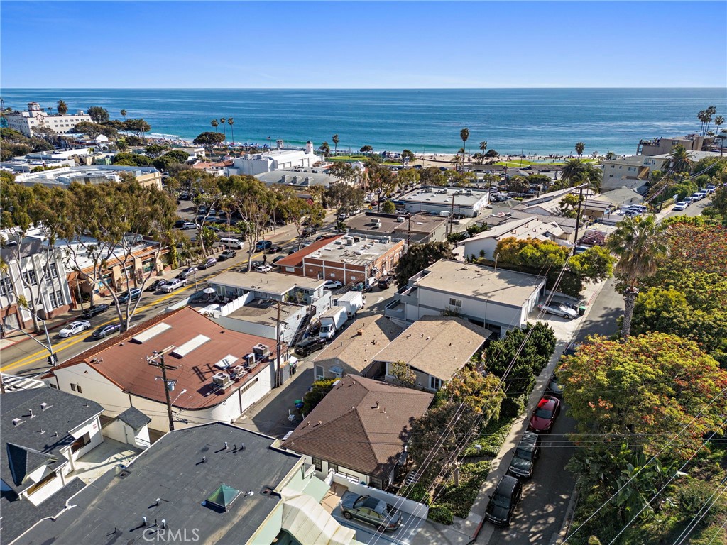 189 Lower Cliff Drive