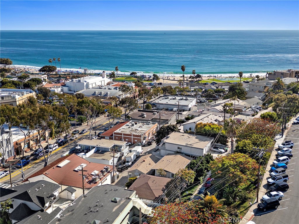 189 Lower Cliff Drive