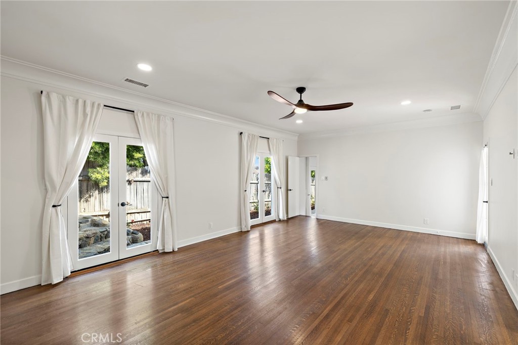 4 Camel Point Drive