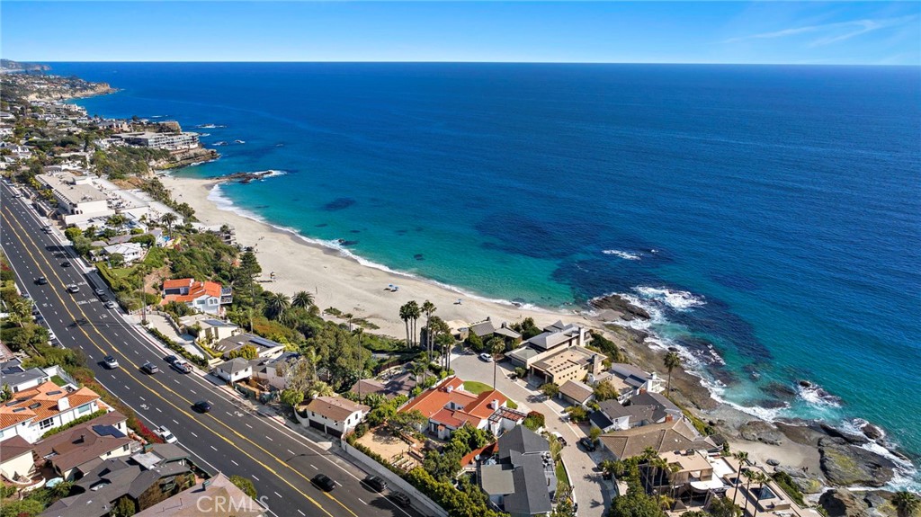4 Camel Point Drive