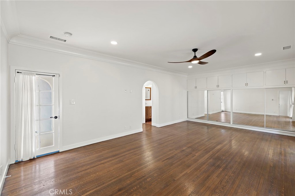 4 Camel Point Drive