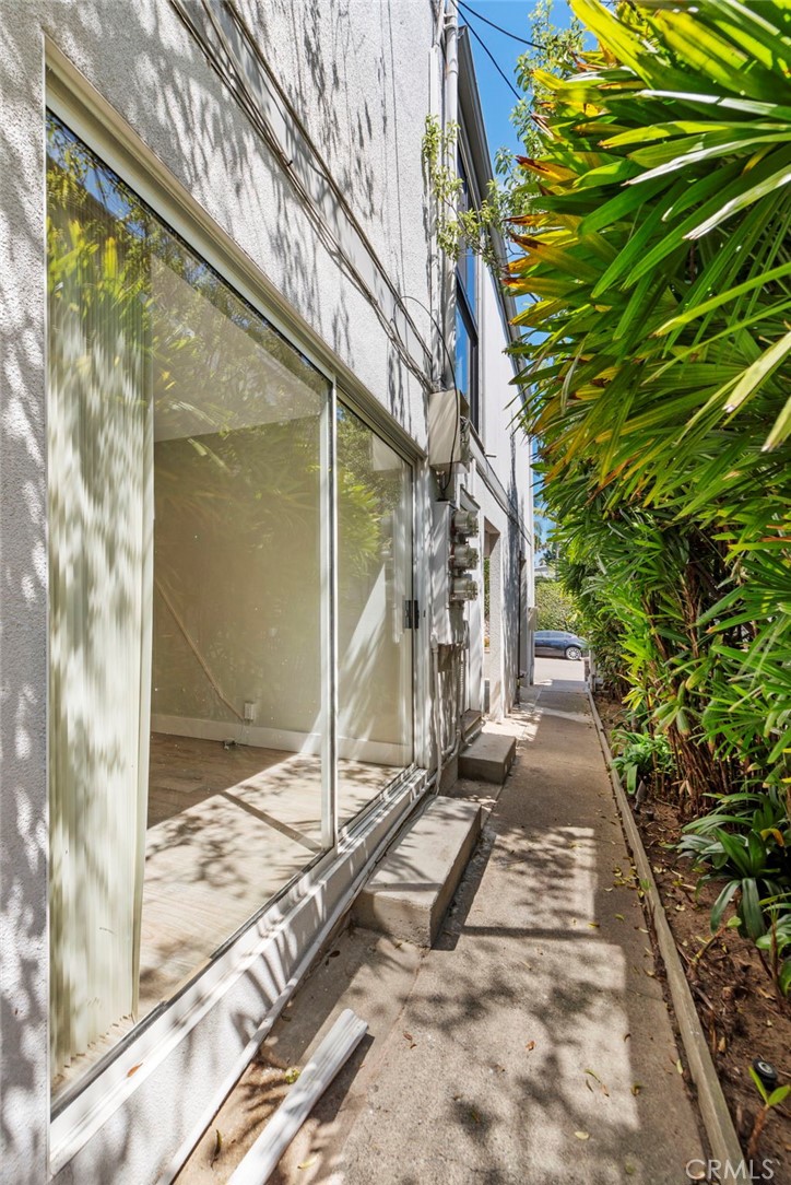280 Aster Street 1
