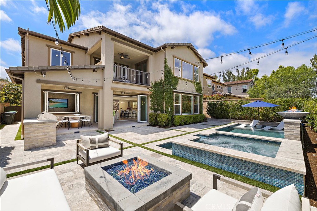 14 Anacapa Lane