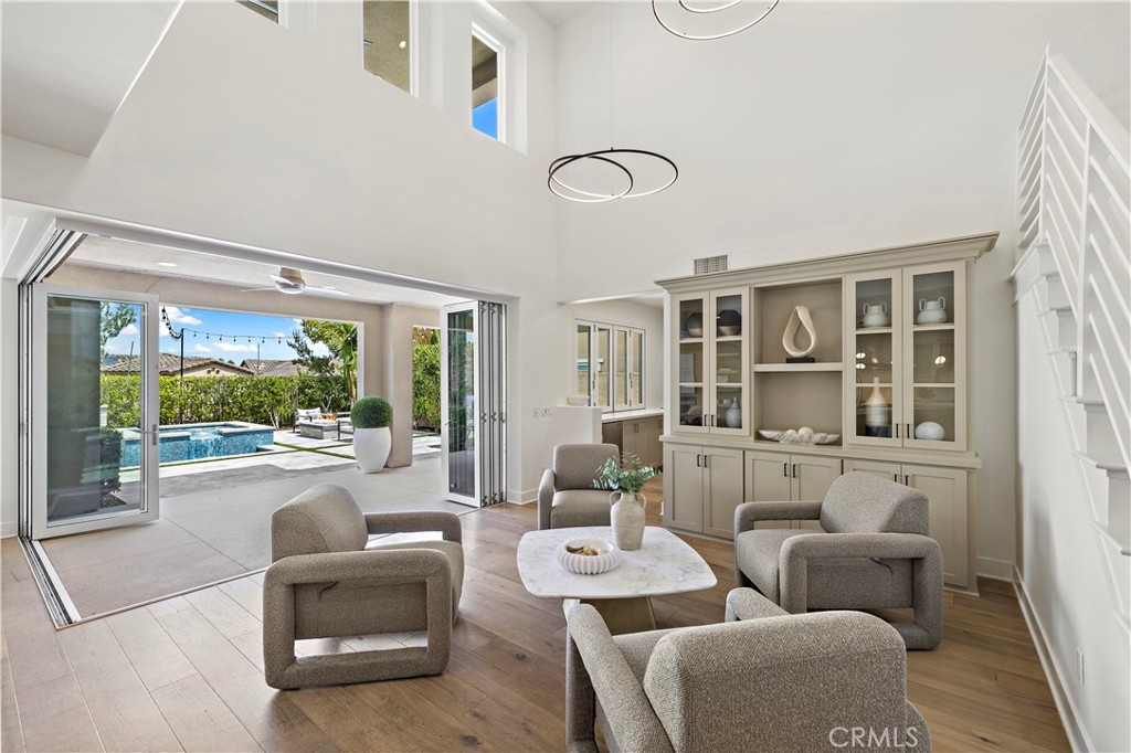 14 Anacapa Lane
