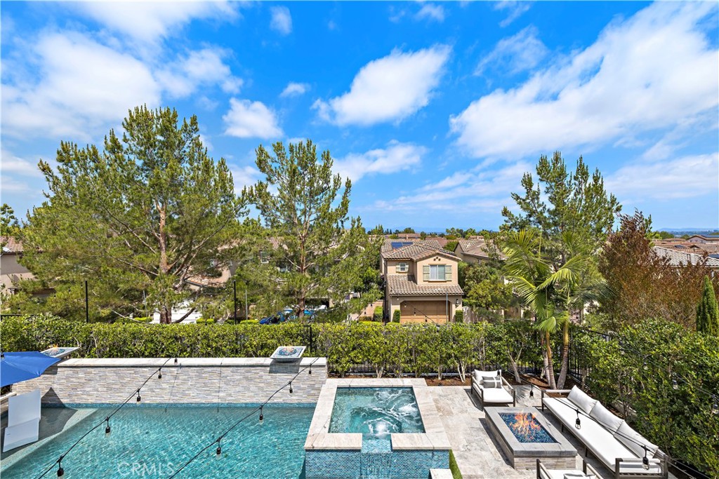 14 Anacapa Lane