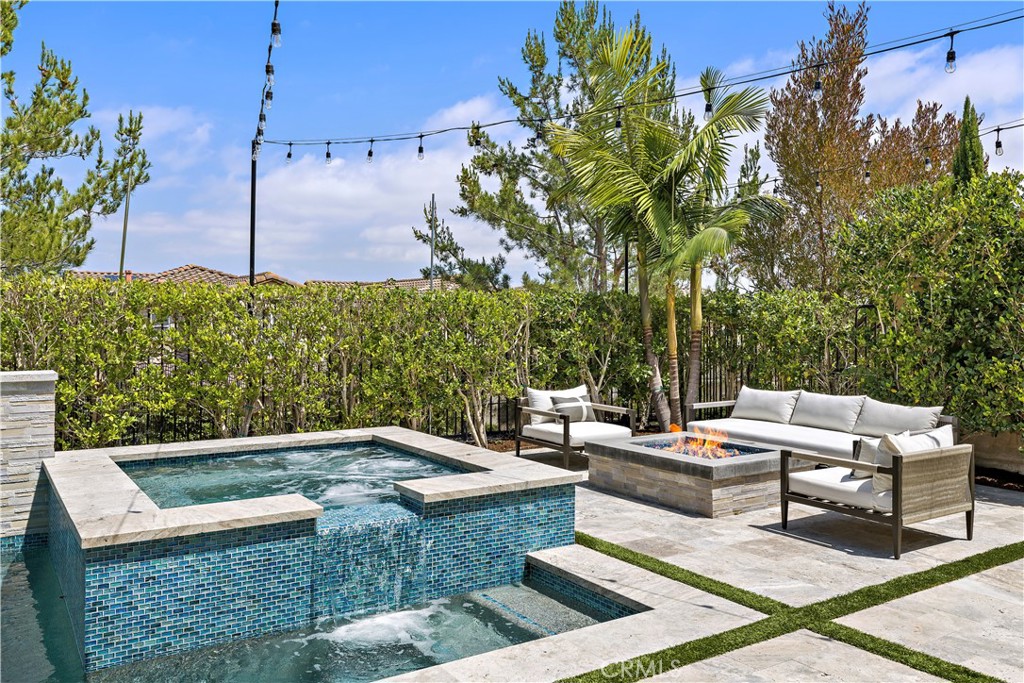 14 Anacapa Lane