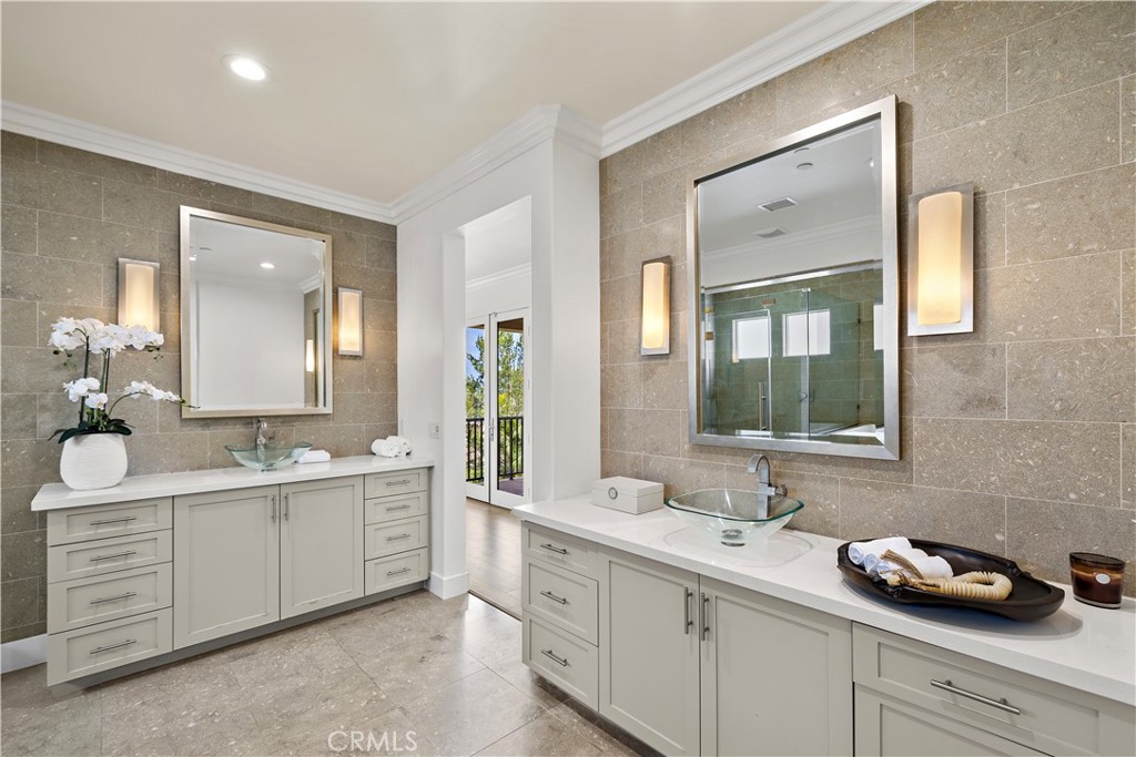 14 Anacapa Lane