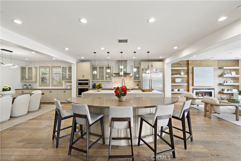14 Anacapa Lane