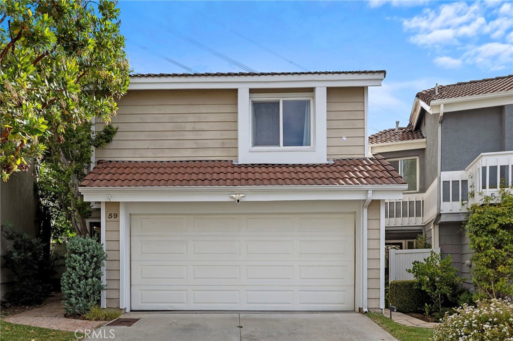 59 La Costa Court