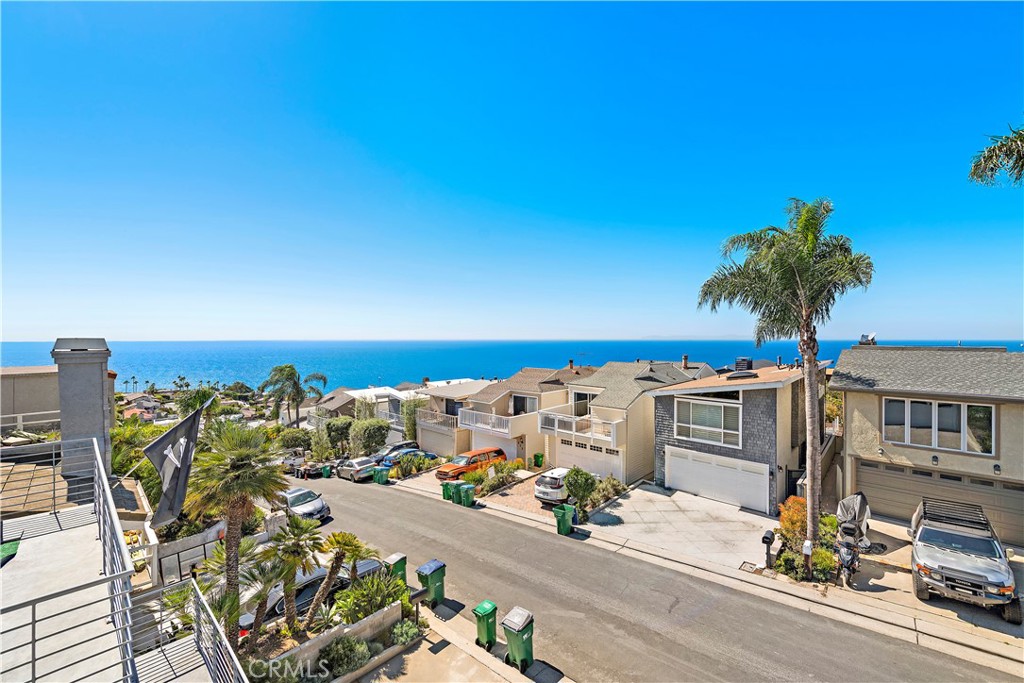 882 Acapulco Street