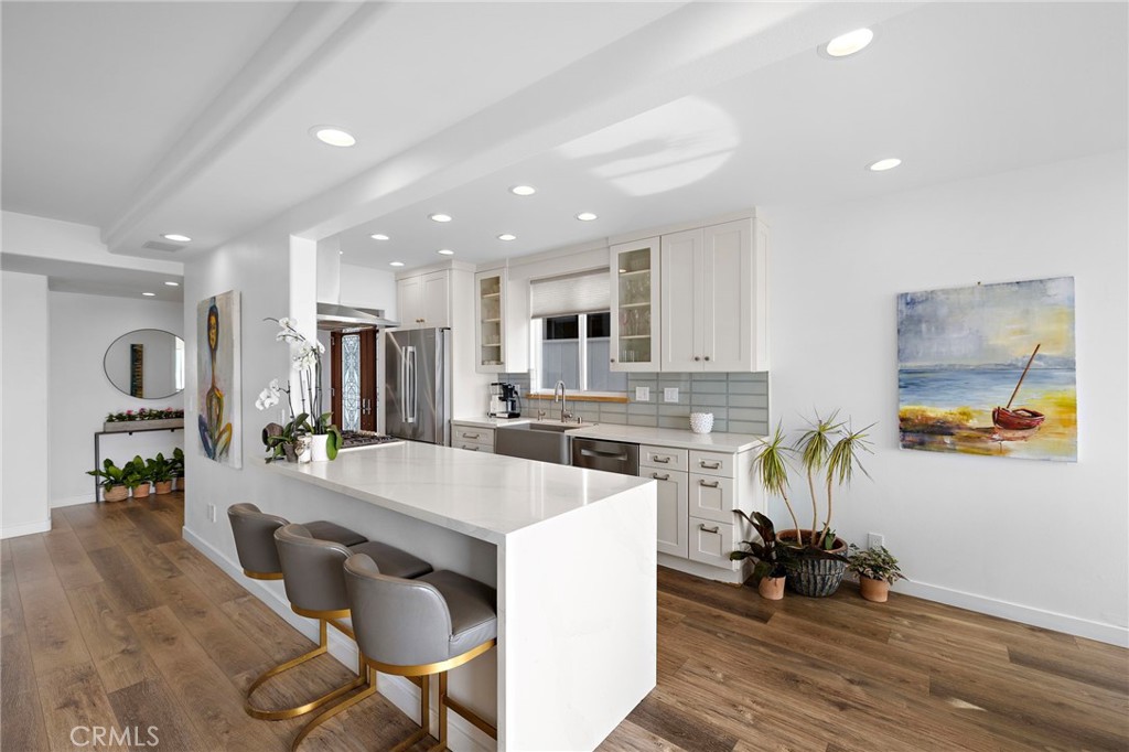 2609 Victoria Drive
