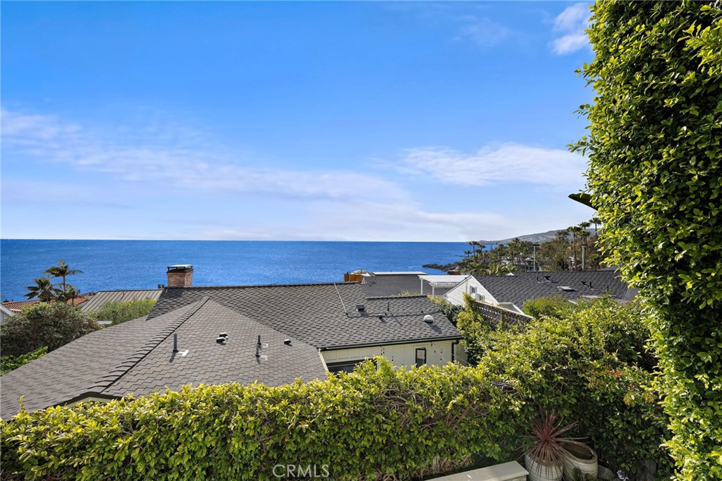 2609 Victoria Drive