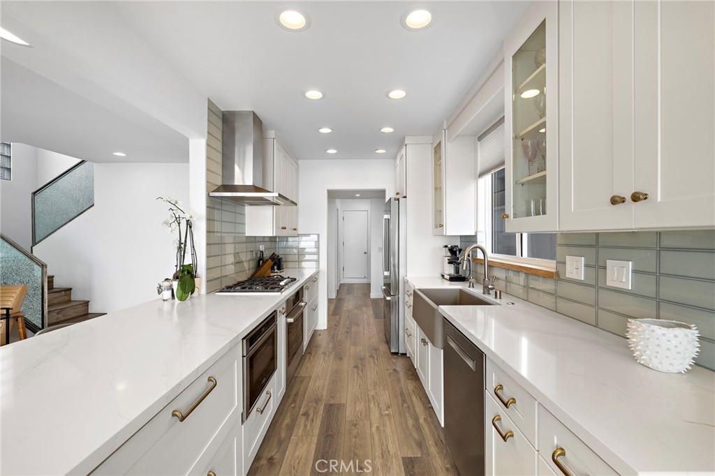 2609 Victoria Drive