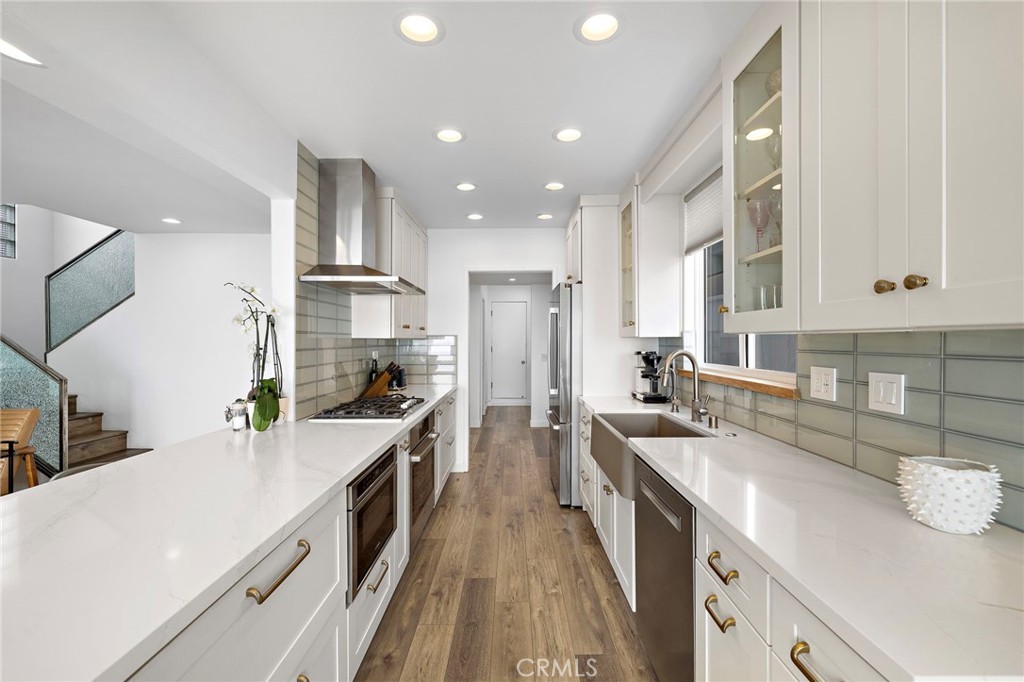 2609 Victoria Drive
