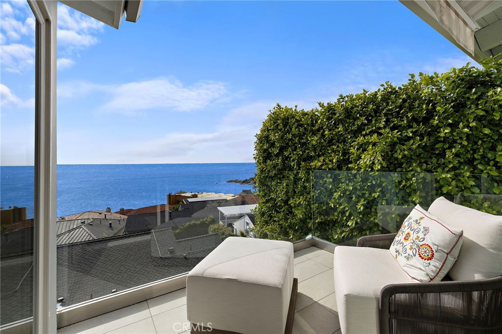 2609 Victoria Drive