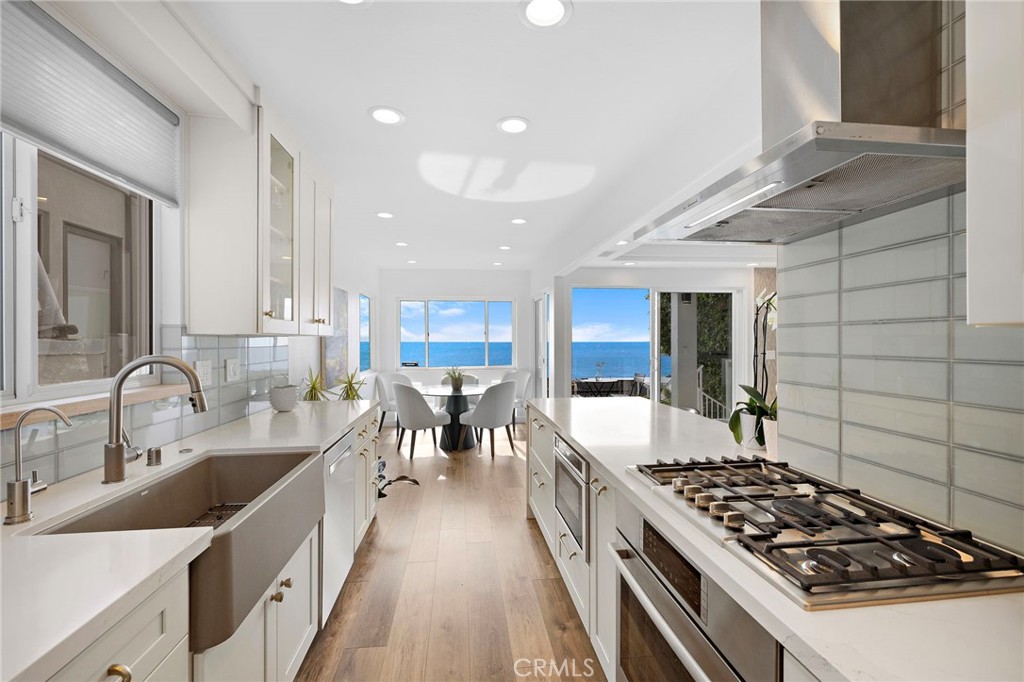 2609 Victoria Drive